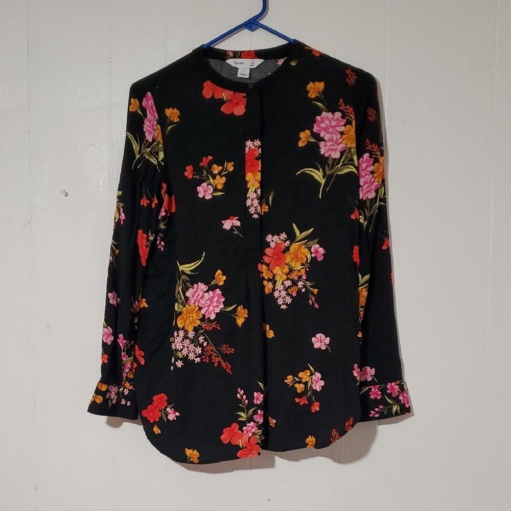 Old Navy Womens Small Black Floral Blouse Tunic Button Cuffed Sleeves